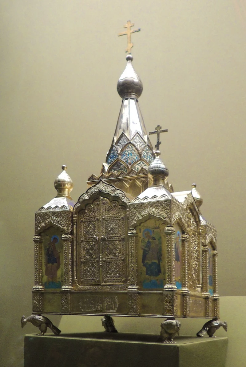 Silver ark shaped as a domed church. By F. Mishukov, Moscow, 1912. Tretyakov Gallery
