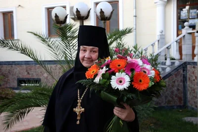 Блаженны все, кто почитает Крест Господень