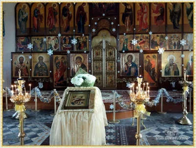Дорогие братья и сестры, поздравляем Вас с Рождеством Христовым!