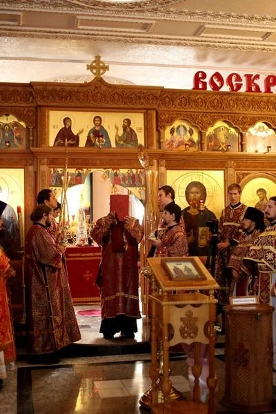 Поздравляем владыку Викентия с именинами!