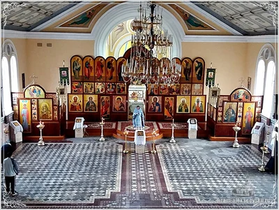 Праздничная Литургия в праздник Сретения Господня
