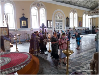 Воздвижение Честного Креста Господня