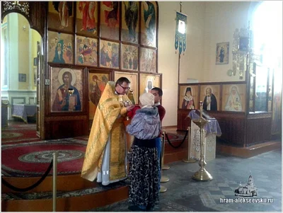 Божественная литургия памяти святителя Спиридона, епископа Тримифунтского