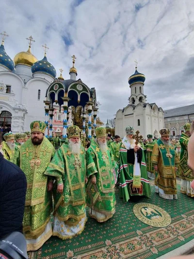 В день преставления преподобного Сергия Радонежского митрополит Ташкентский и Узбекистанский Викентий совершил Литургию в храме преподобного Иоанна Лествичника Московской духовной семинарии Троице-Сергиевой лавры