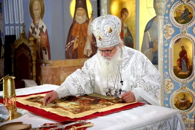 Поминовение усопших совершил митрополит Викентий в соборе