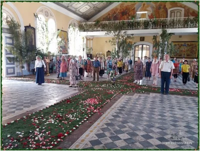 Праздник Святой Троицы, Пятидесятница.