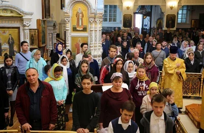 В кафедральный собор Ташкента из Сербии доставлены святые мощи святителя Николая Сербского и преподобного Иустина