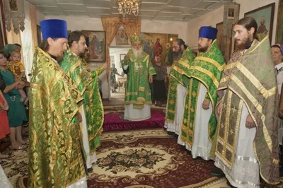 Богослужение архиерейским чином в Денау