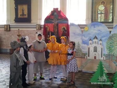 Праздничная литургия в честь святых жён-мироносиц