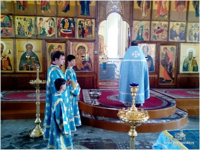 Успение Пресвятой Богородицы молитвенно почтили в Свято — Алексиевском соборе