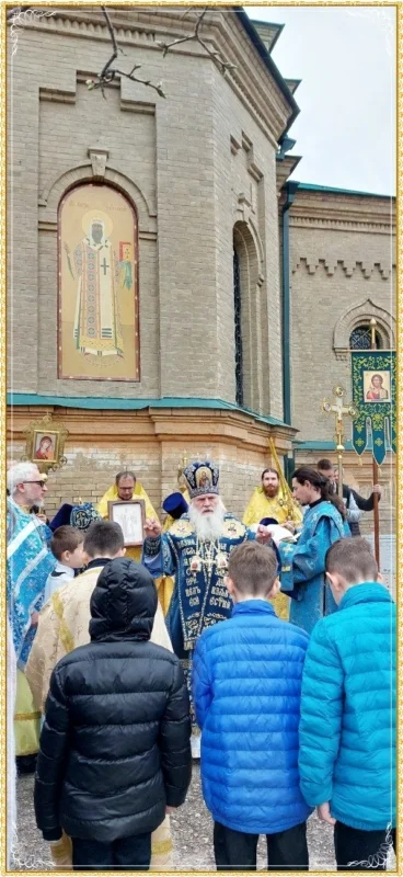Митрополит Викентий поздравил Самаркандцев с престольным праздником Свято-Алексиевского собора