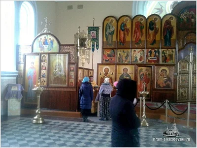 Божественная литургия памяти святителя Спиридона, епископа Тримифунтского