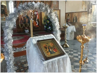 Божественная Литургия и чин Великого освящения воды в в навечерие Богоявления (Крещенский сочельник).