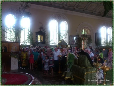 Праздник Святой Троицы в Алексиевском соборе