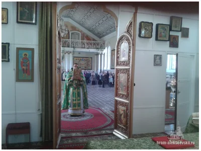 Праздничная литургия Входа Господня в Иерусалим прошла в Свято — Алексиевском соборе