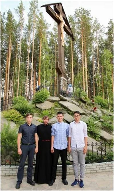 Паломники епархий Округа посетили Среднеуральский женский монастырь
