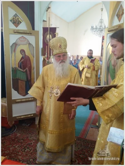 Пресвятая Богородица – всечестной сосуд Благодати Божией