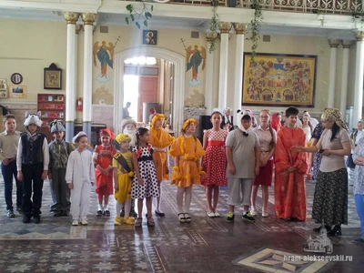 Праздничная литургия в честь святых жён-мироносиц