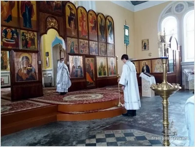 Божественная Литургия в праздник Сретения Господня