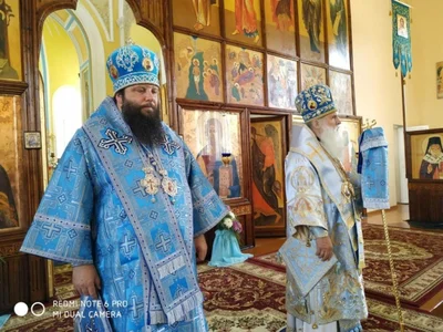 Самарканд встретил Курскую-Коренную икону Божией Матери «Знамение»