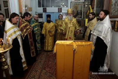 Архипастырь посетил молитвенный дом в Каттакургане