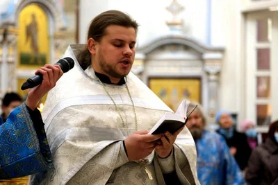 В праздник Введения во храм Пресвятой Богородицы митрополит Викентий совершил пресвитерскую и диаконскую хиротонии