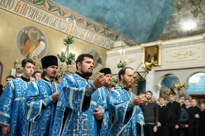 Митрополит Ташкентский и Узбекистанский Викентий возглавил престольные торжества Покровского академического храма Московской духовной академии
