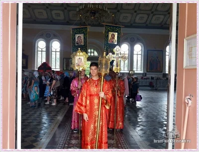 Праздничное Богослужение в день обретения мощей святителя Алексия