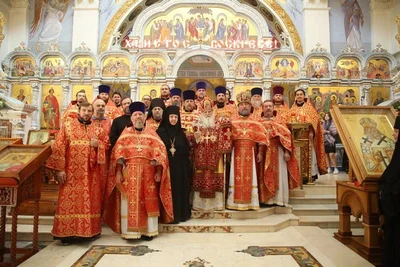 Духовенство епархии поздравило архипастыря с Пасхой Христовой