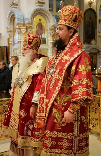 В Ташкент доставлен ковчег с частицей мощей святого великомученика Димитрия Солунского