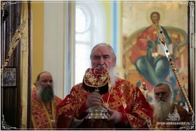 Визит митрополита Климента в Ташкентскую епархию начался с посещения Самарканда