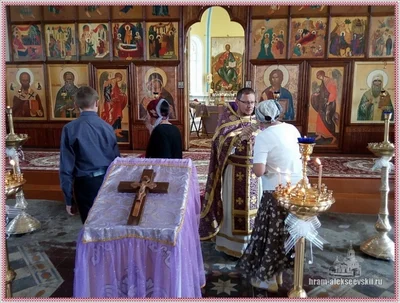 Воздвижение Честного и Животворящего Креста Господня!