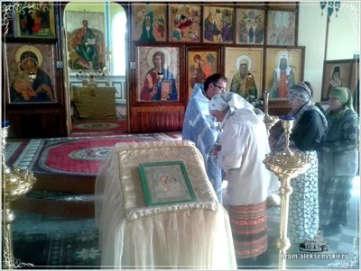 Праздник в честь Иверской иконы Божией Матери