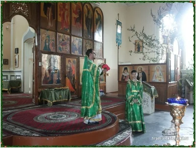 Праздник Святой Троицы в Алексиевском соборе