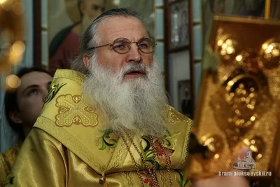 Архипастырь посетил молитвенный дом в Каттакургане
