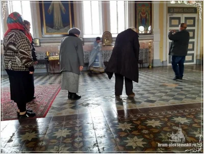 Празднование Введения в Храм Пресвятой Владычицы нашей Богородицы и Приснодевы Марии