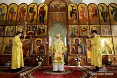 Память преподобного Саввы Освященного архипастырь почтил в Свято-Алексиевском соборе Самарканда