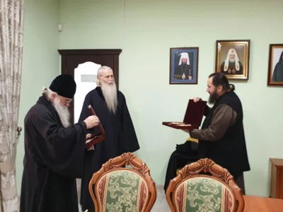 Митрополит Викентий посещает Православную Церковь Молдовы