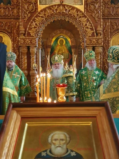В день преставления преподобного Сергия Радонежского митрополит Ташкентский и Узбекистанский Викентий совершил Литургию в храме преподобного Иоанна Лествичника Московской духовной семинарии Троице-Сергиевой лавры