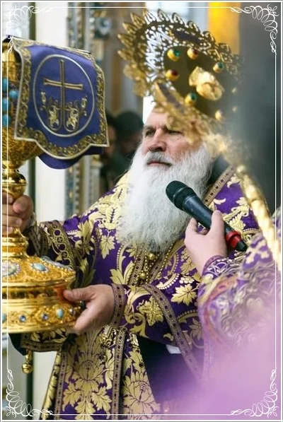 Патриарх Кирилл совершил великий чин освящения главного храма епархии и всего Среднеазиатского митрополичьего округа