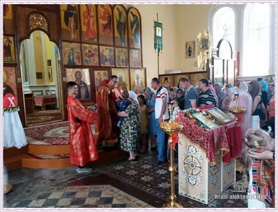 Праздничное Богослужение в день обретения мощей святителя Алексия