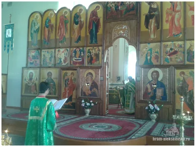 Праздничная литургия Входа Господня в Иерусалим прошла в Свято — Алексиевском соборе