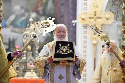В день рождения Святейшего Патриарха Кирилла митрополит Викентий сослужил Божественную литургию в Храме Христа Спасителя