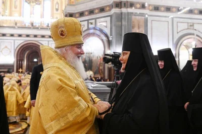В день рождения Святейшего Патриарха Кирилла митрополит Викентий сослужил Божественную литургию в Храме Христа Спасителя