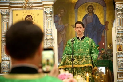 В праздник Входа Господня в Иерусалим митрополит Викентий освятил вербы