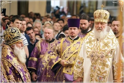 Патриарх Кирилл совершил великий чин освящения главного храма епархии и всего Среднеазиатского митрополичьего округа