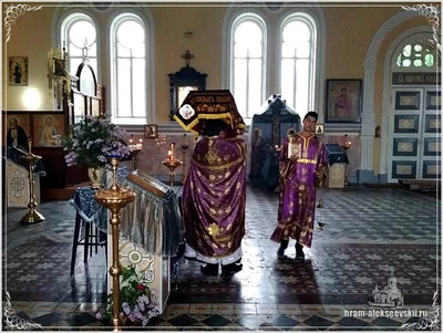 Служения в Великую Пятницу Великого поста