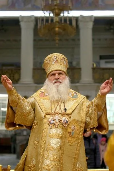 Крепко стоять в вере и благочестии