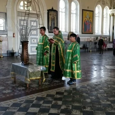 В Свято – Алексиевском Соборе г. Самарканда молитвенно отметили праздник Входа Господня в Иерусалим