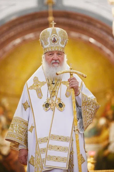 В день рождения Святейшего Патриарха Кирилла митрополит Викентий сослужил Божественную литургию в Храме Христа Спасителя